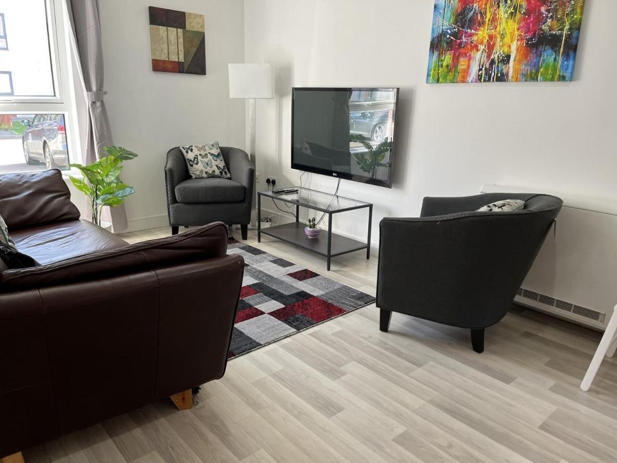 Bright 2 Bedroom Apartment - Edinburgh Eksteriør bilde